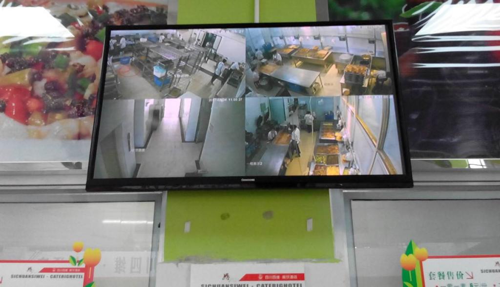 辽宁大中城市幼儿园和中小学食堂推行“明厨亮灶”+互联网信息化监管